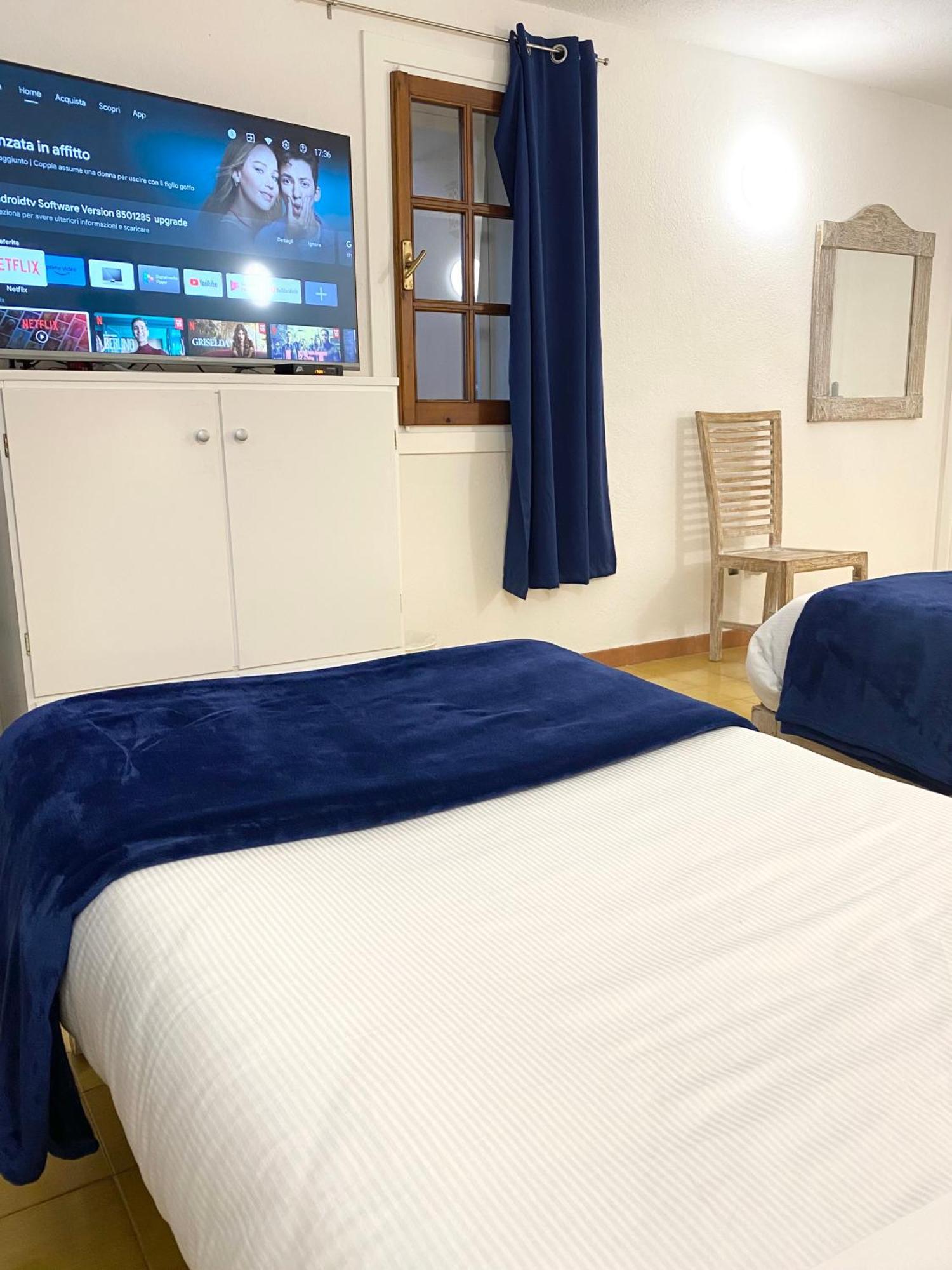 Cala Reale Rooms Marinella Маринелла Экстерьер фото